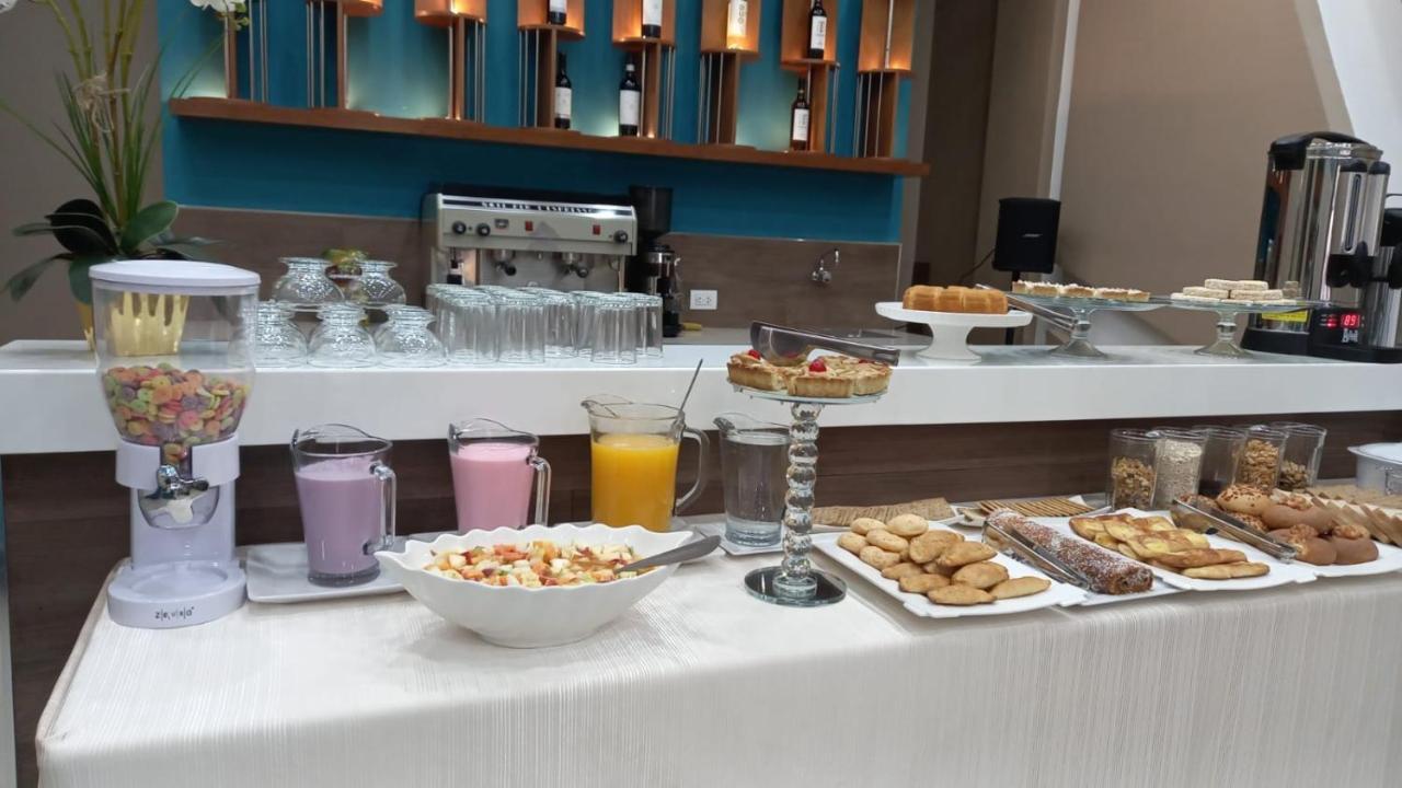 Hotel Innova Tarija Bagian luar foto